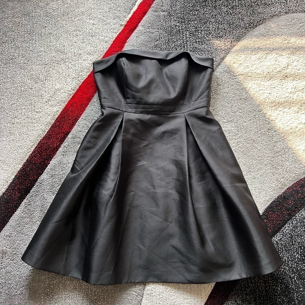 Calvin Klein Black Strapless Cocktail MIDI Dress